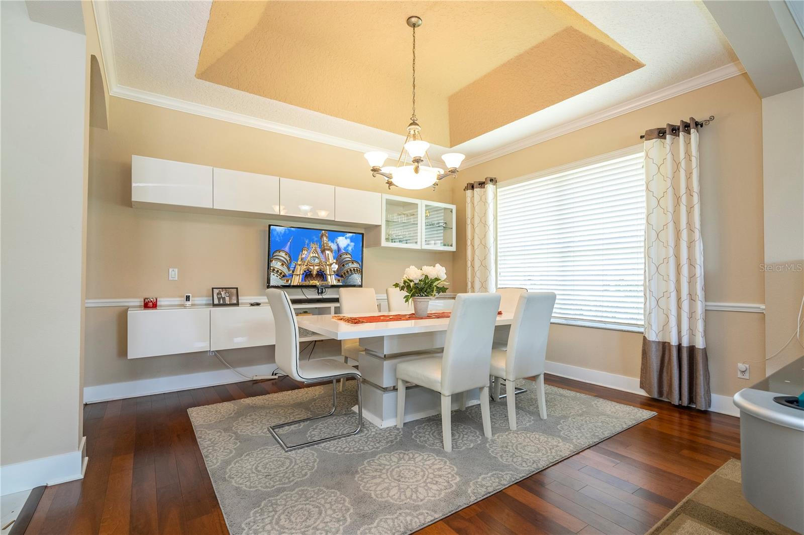 10301 Oakview Pointe Ter Property Photo 6