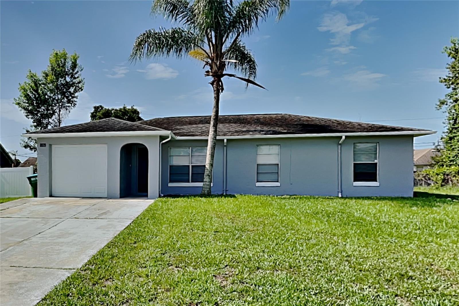 O6426753 Property Photo 1