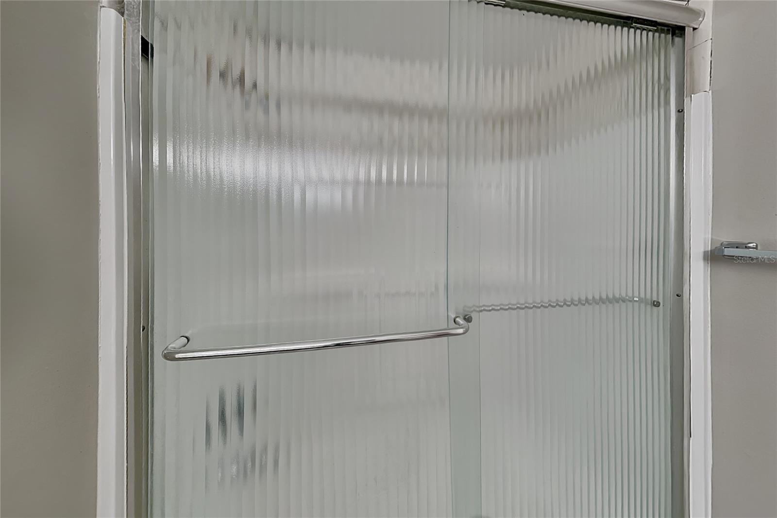 O6426753 Property Photo 11