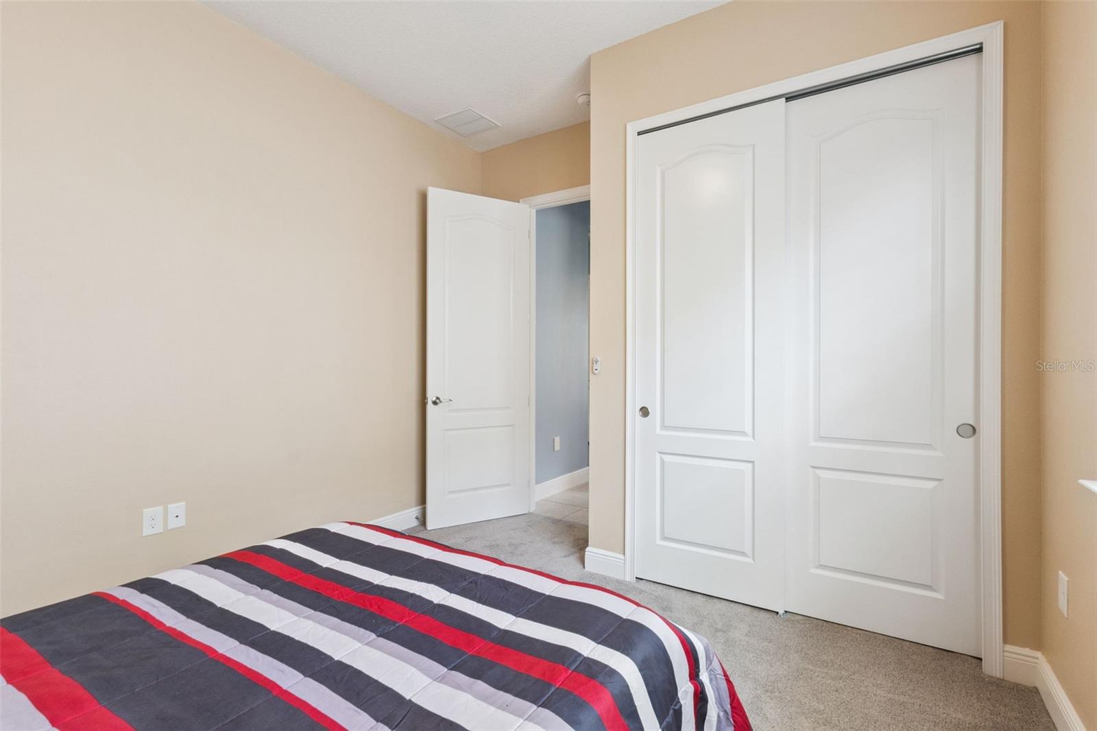 5087 Twin Lakes Blvd Property Photo 23