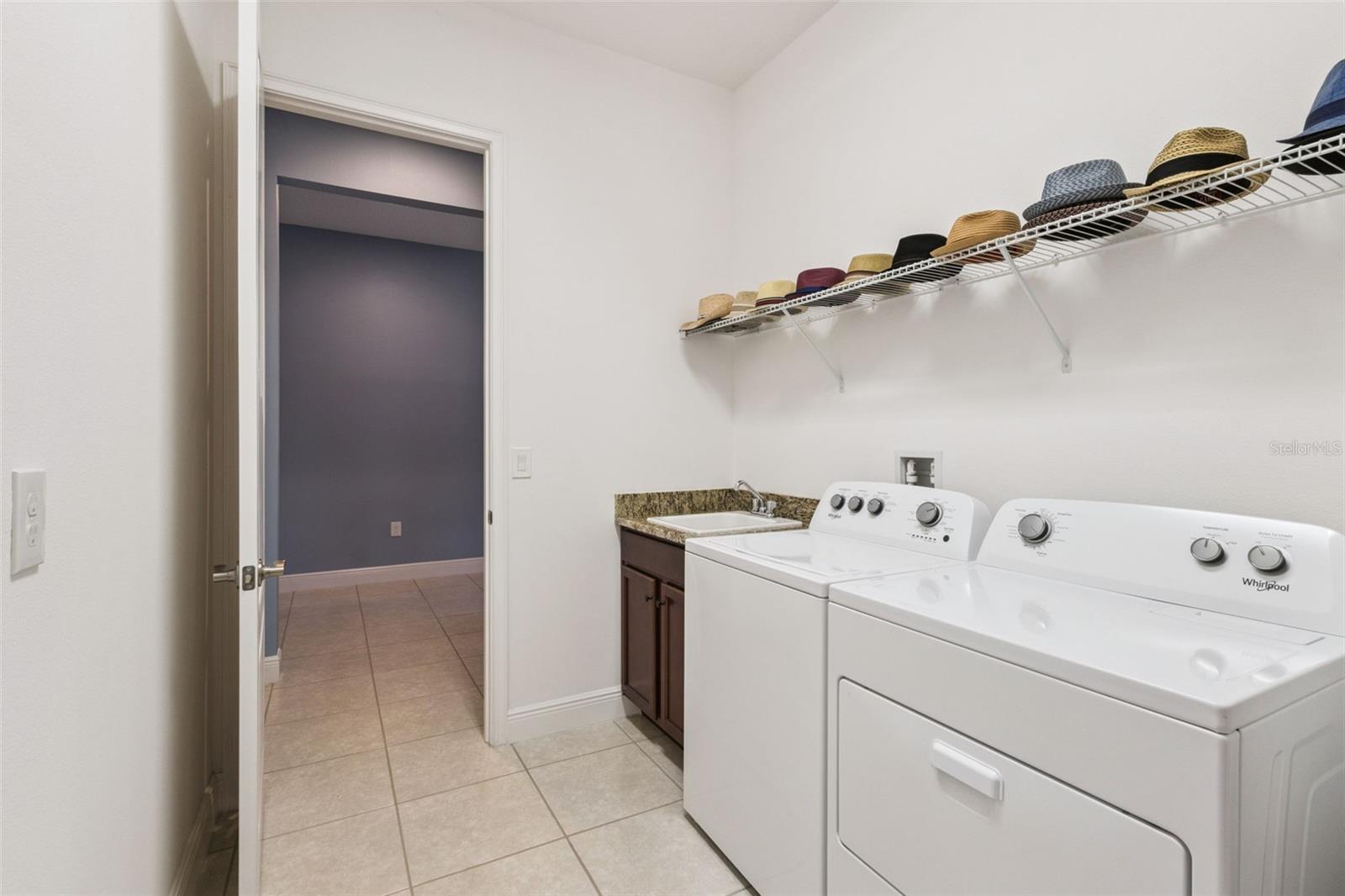 5087 Twin Lakes Blvd Property Photo 33