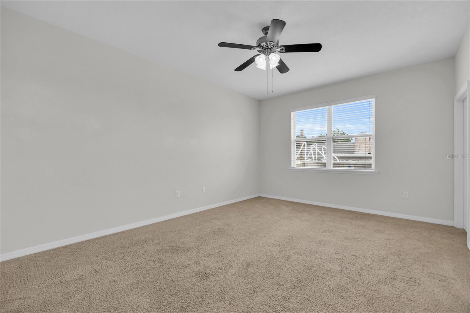 144 Waterside Cir Property Photo 20