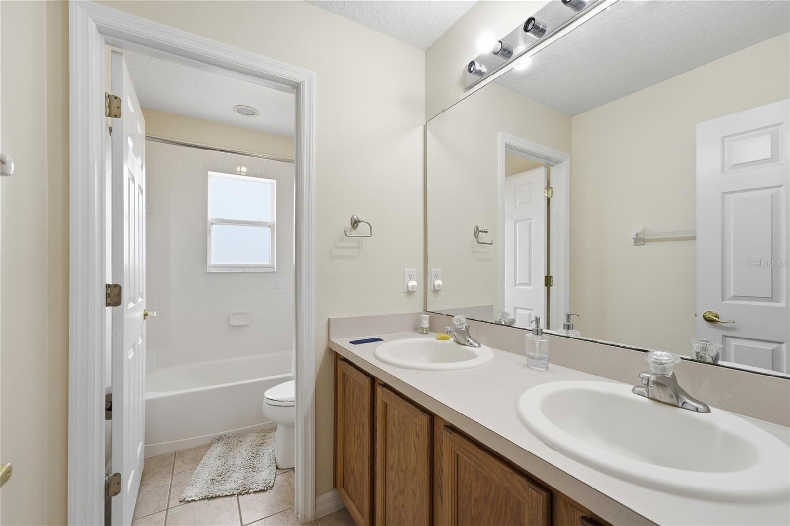 10114 Oak Crest Rd Property Photo 25