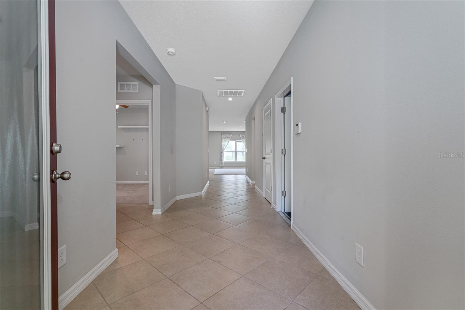 11234 High Noon Trl Property Photo 4