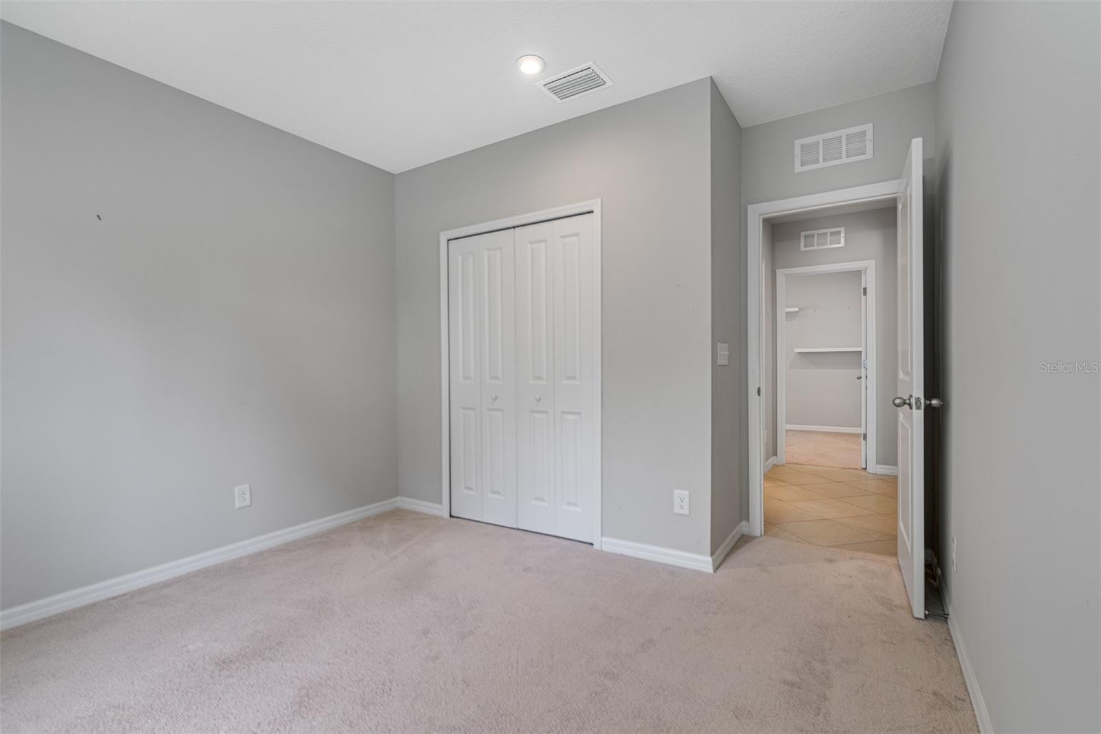 11234 High Noon Trl Property Photo 7