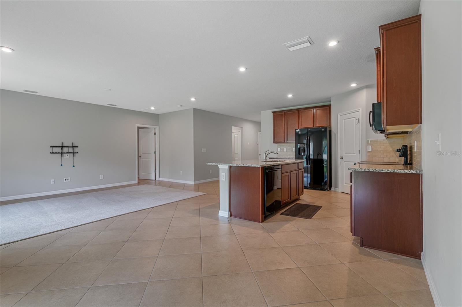 11234 High Noon Trl Property Photo 17