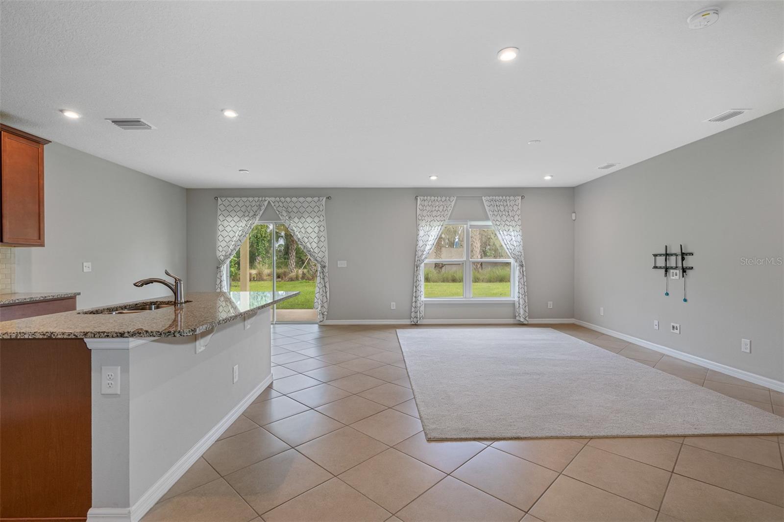 11234 High Noon Trl Property Photo 19