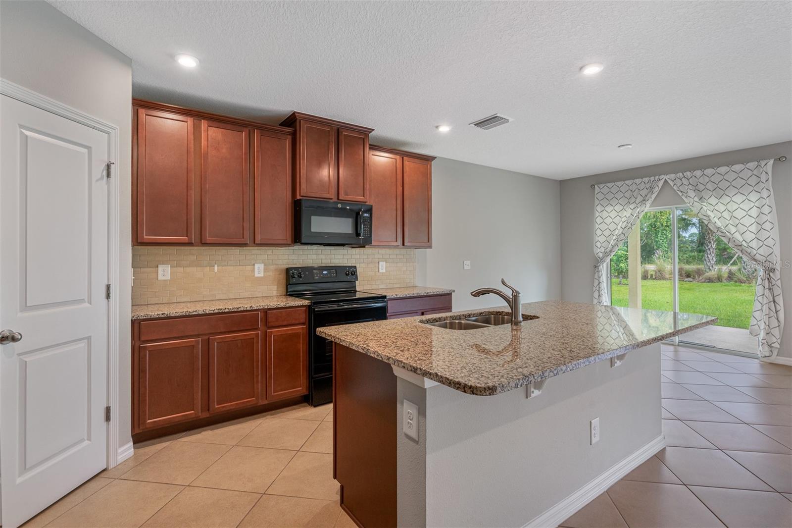 11234 High Noon Trl Property Photo 20
