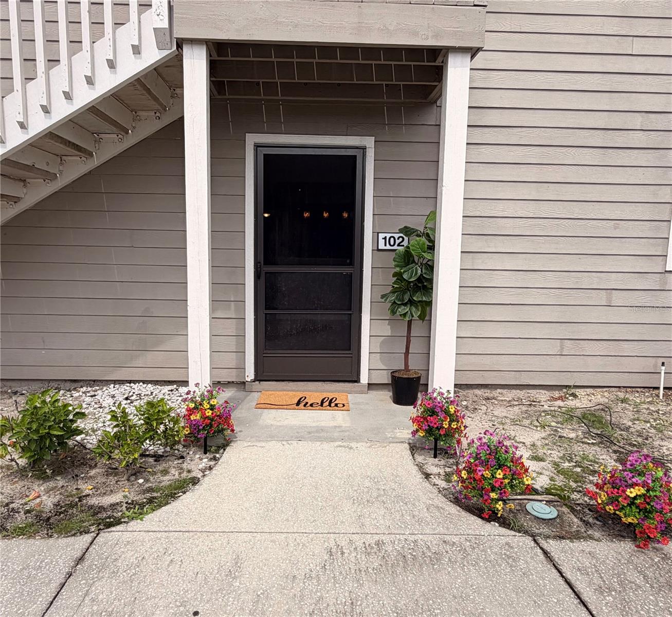 543 SUN RIDGE PL #102