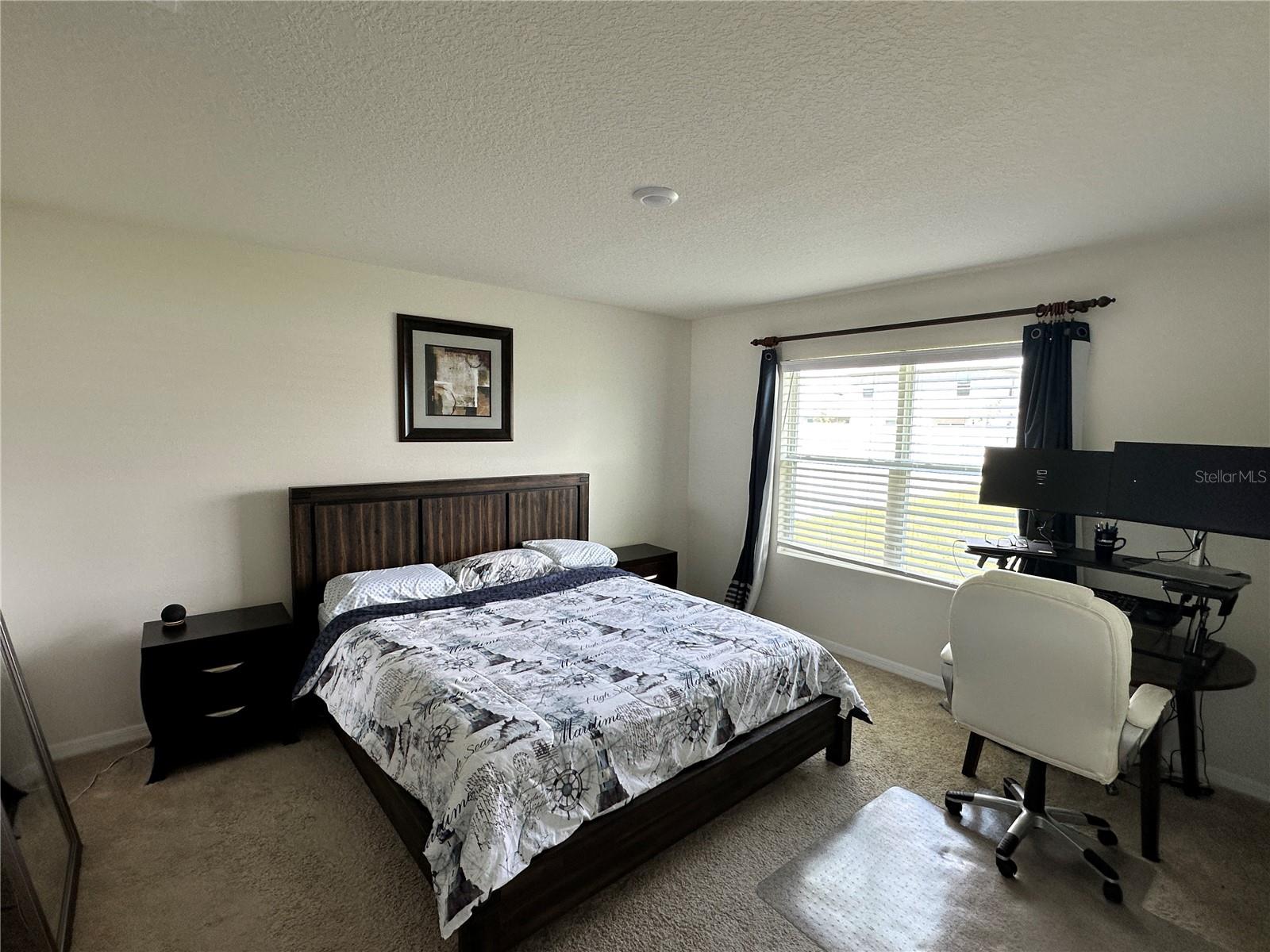 O6426820 Property Photo 10