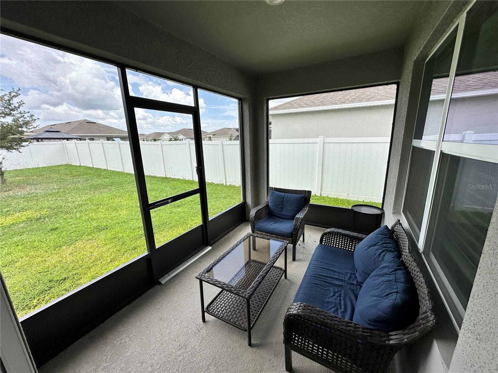 O6426820 Property Photo 13