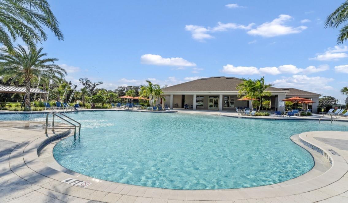 O6426820 Property Photo 17