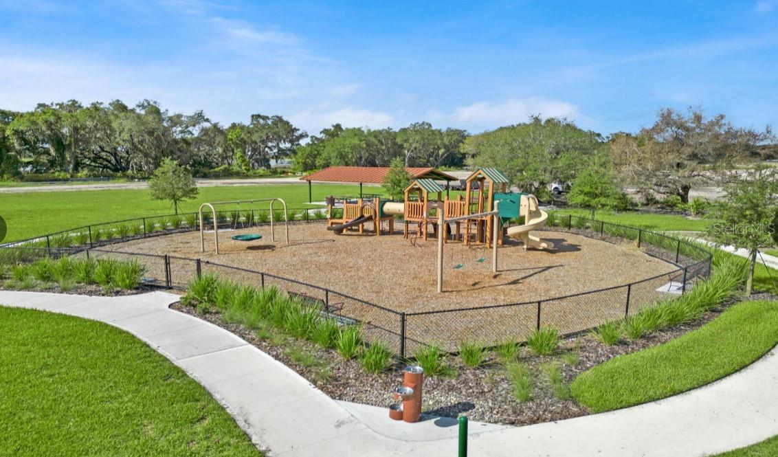 O6426820 Property Photo 18