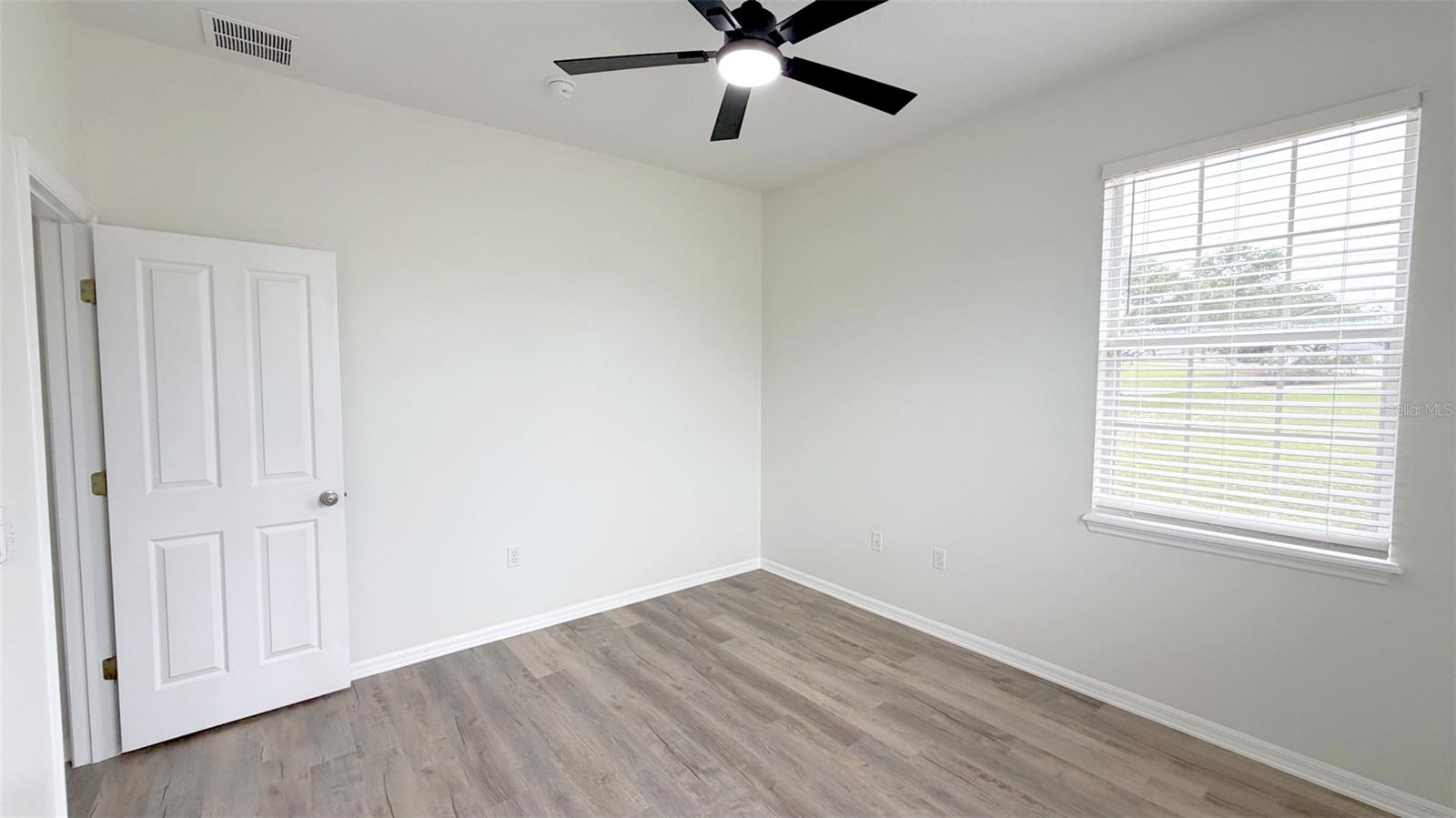 203 Madison Cir Property Photo 32