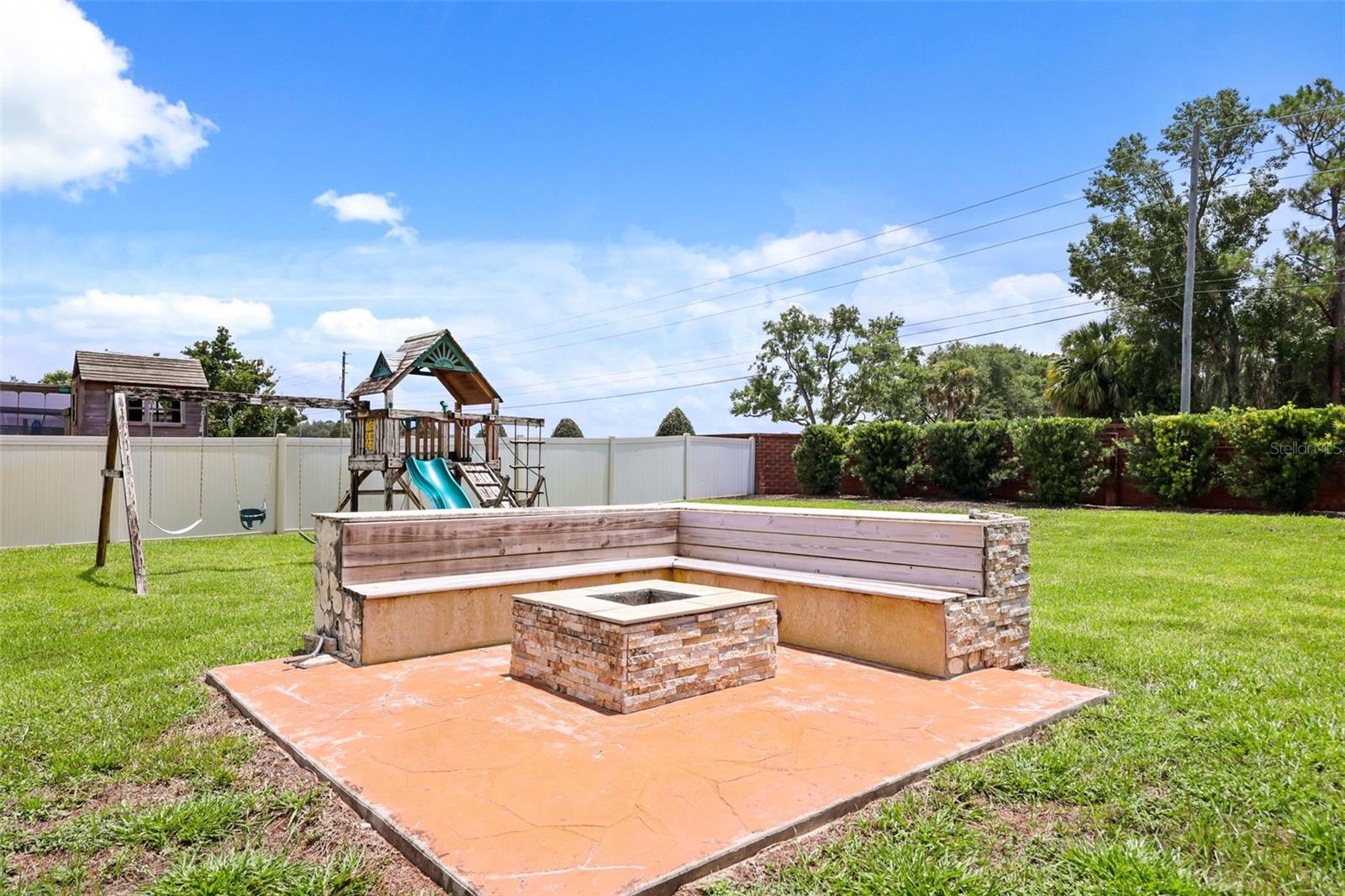 17112 Guilford Ct Property Photo 30