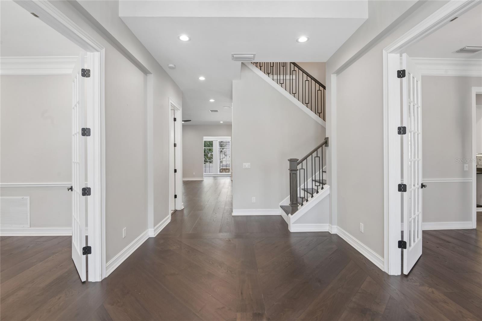5105 W Neptune Way Property Photo 10
