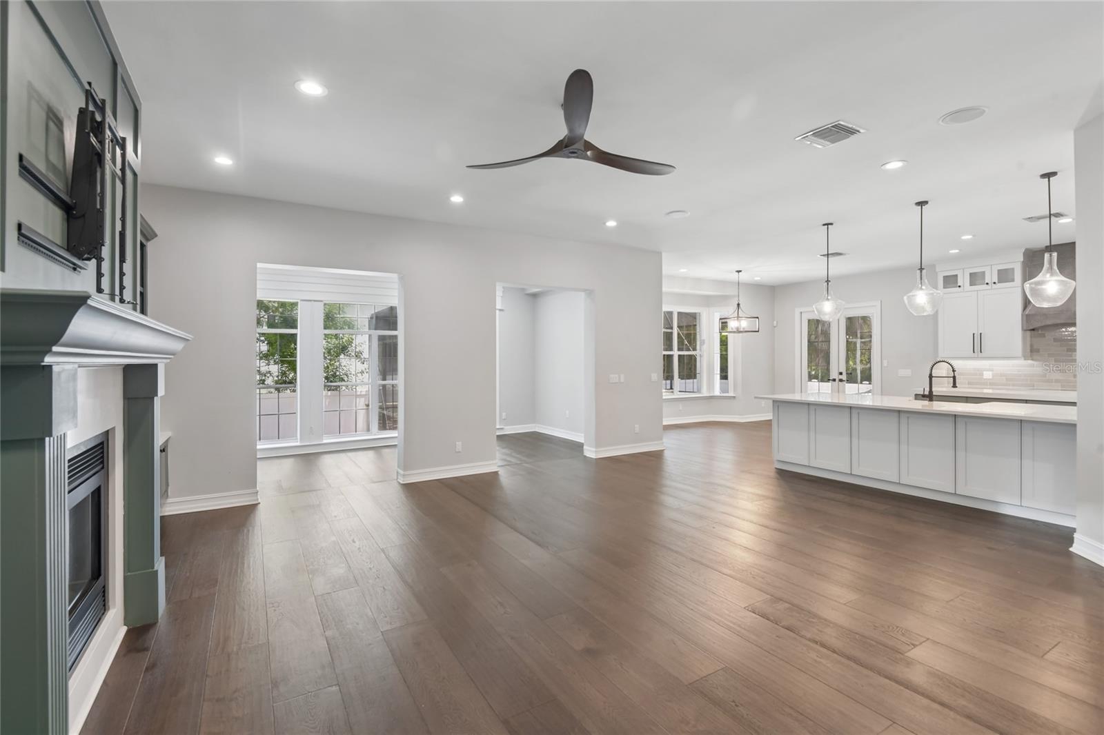 5105 W Neptune Way Property Photo 14
