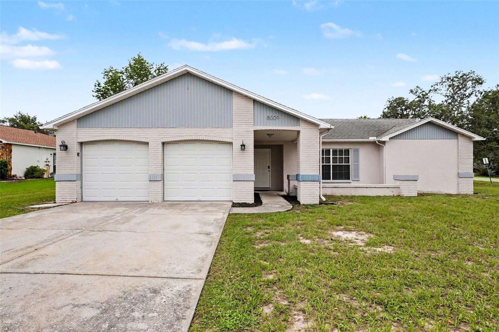 8009 Pagoda Dr Property Photo 1