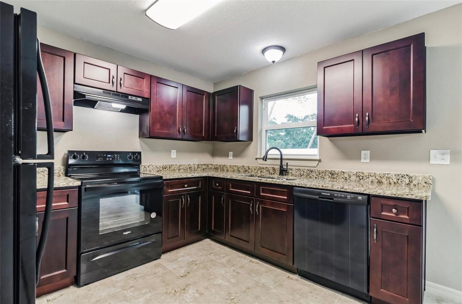 3468 Sw 165th Loop Property Photo 5