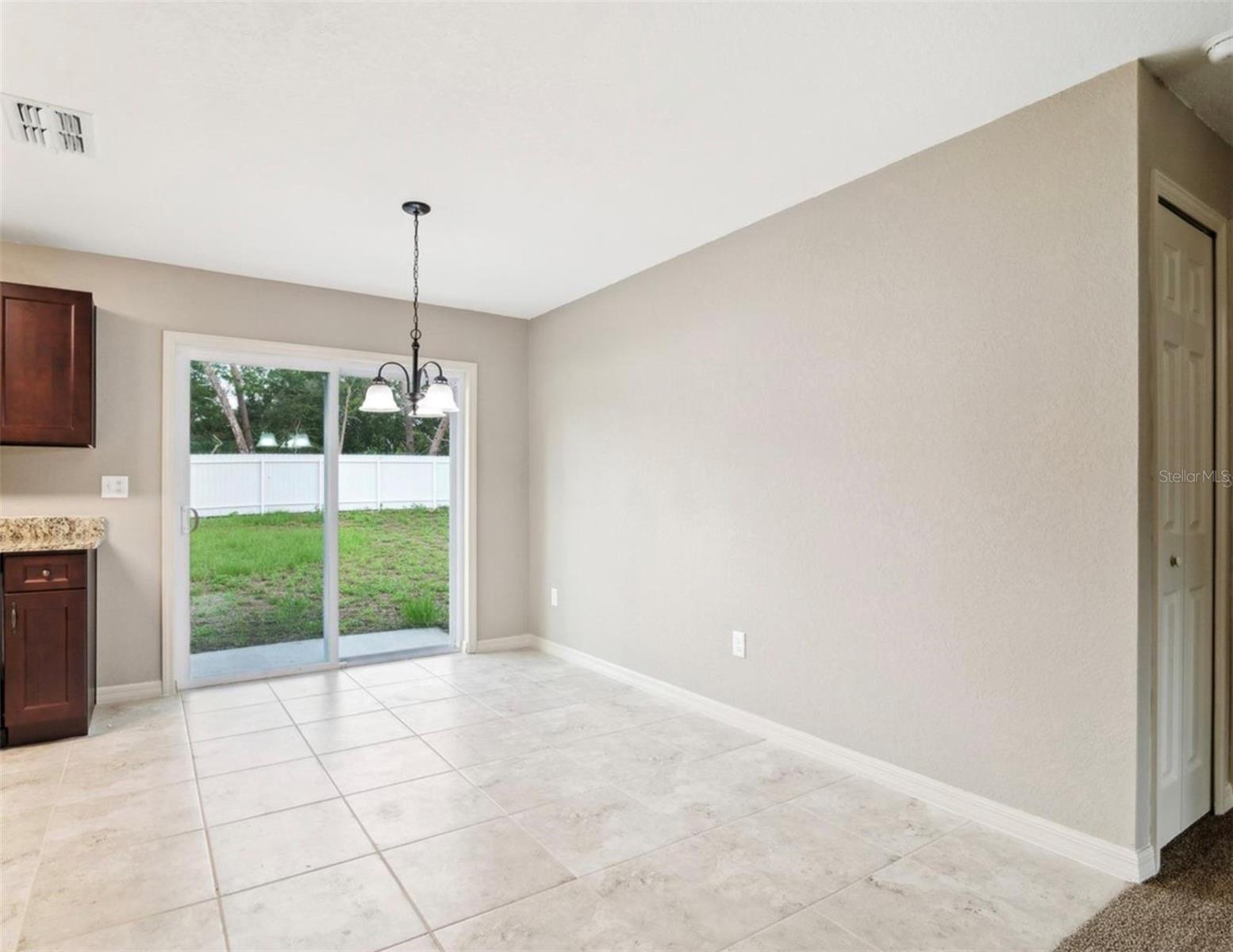 3468 Sw 165th Loop Property Photo 8