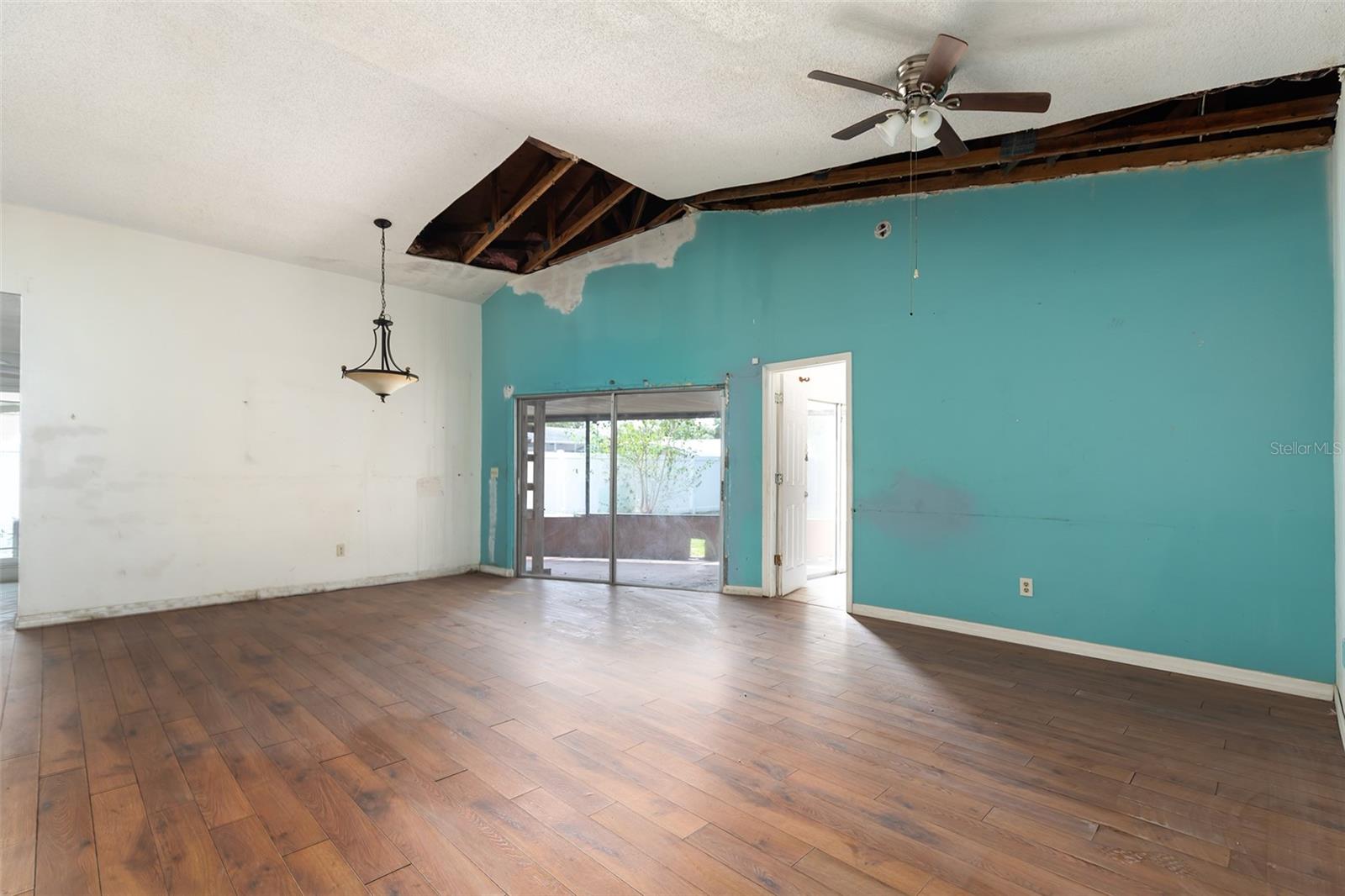 7348 Grand Ave Property Photo 4