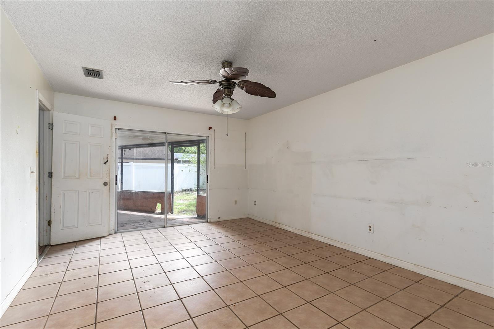 7348 Grand Ave Property Photo 7