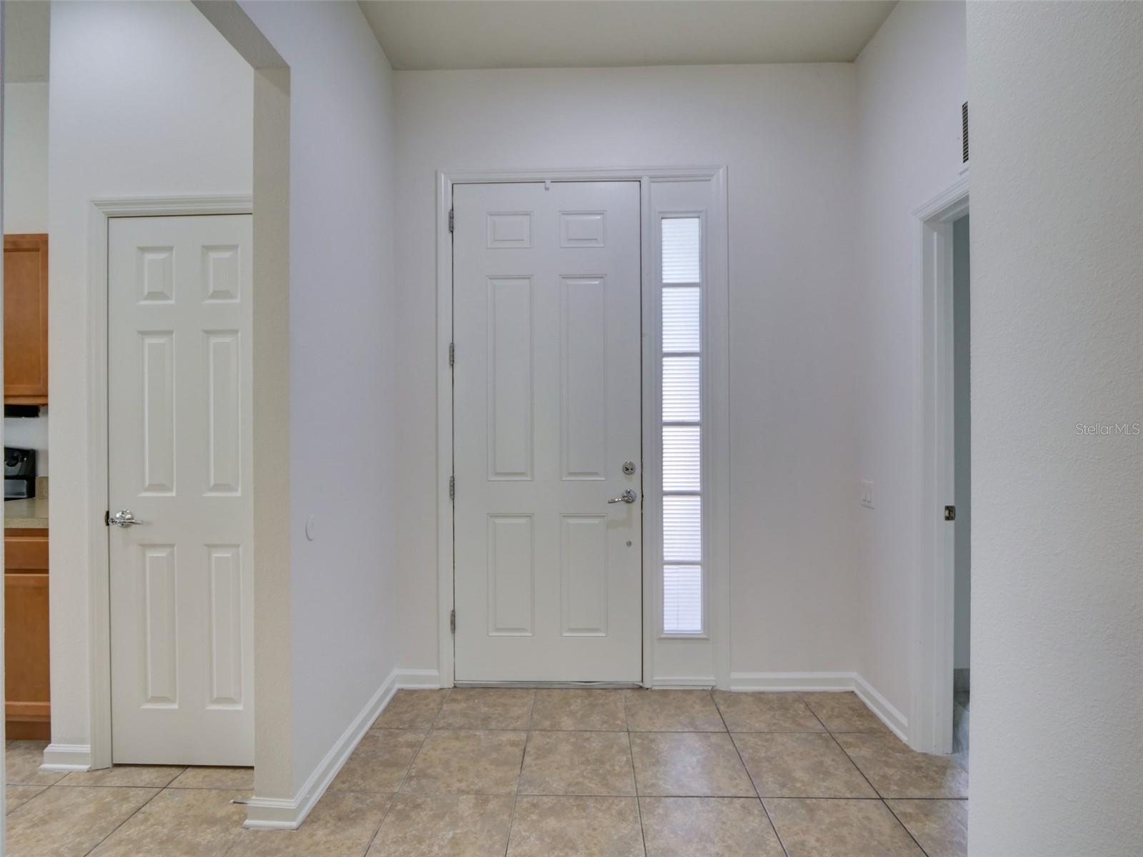 2972 Santa Maria Ave Property Photo 3