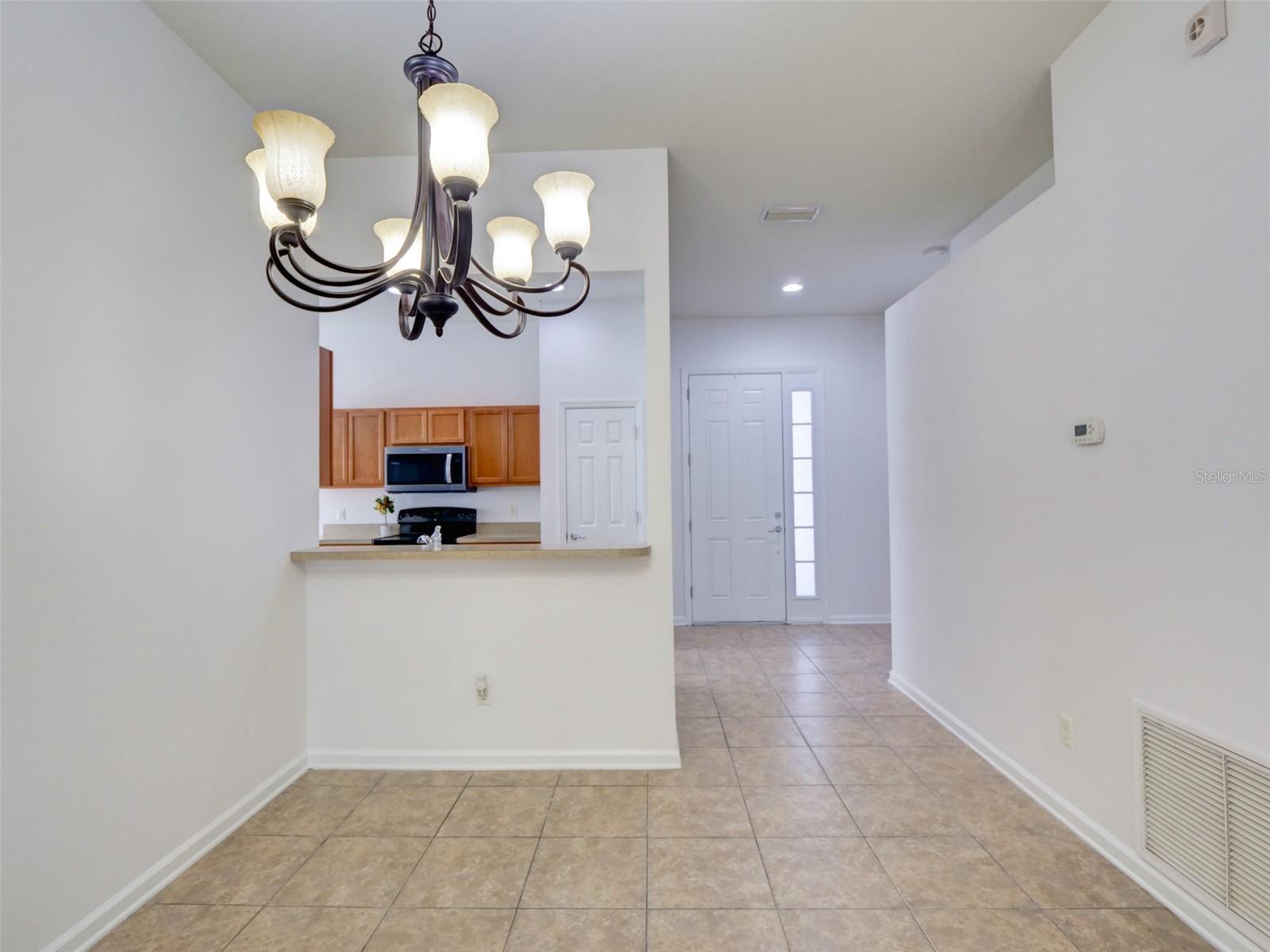 2972 Santa Maria Ave Property Photo 4