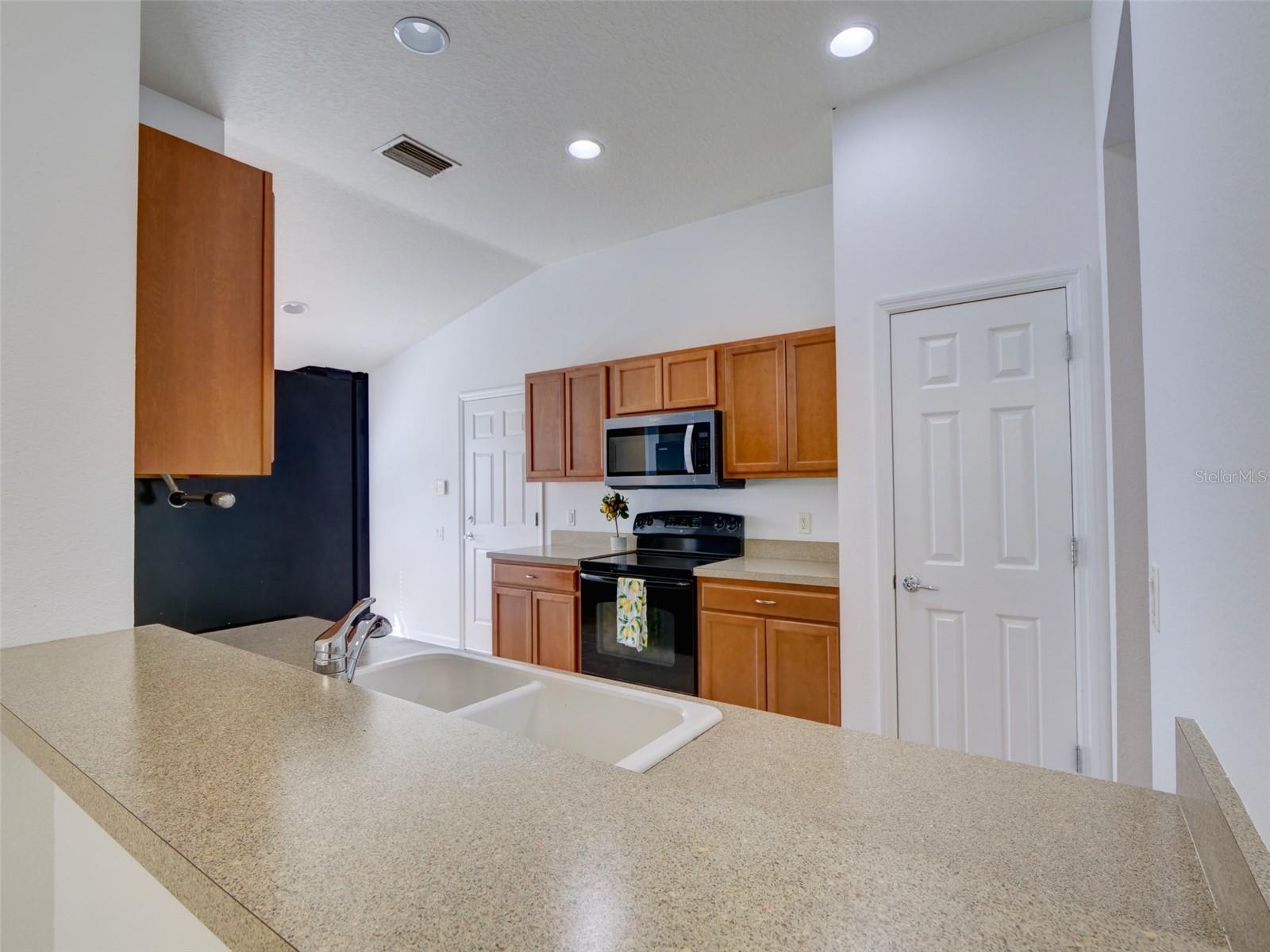 2972 Santa Maria Ave Property Photo 22