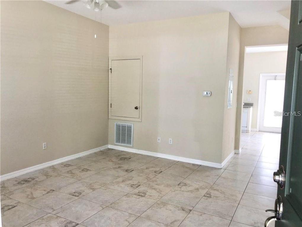 12740 Langstaff Dr Property Photo 9