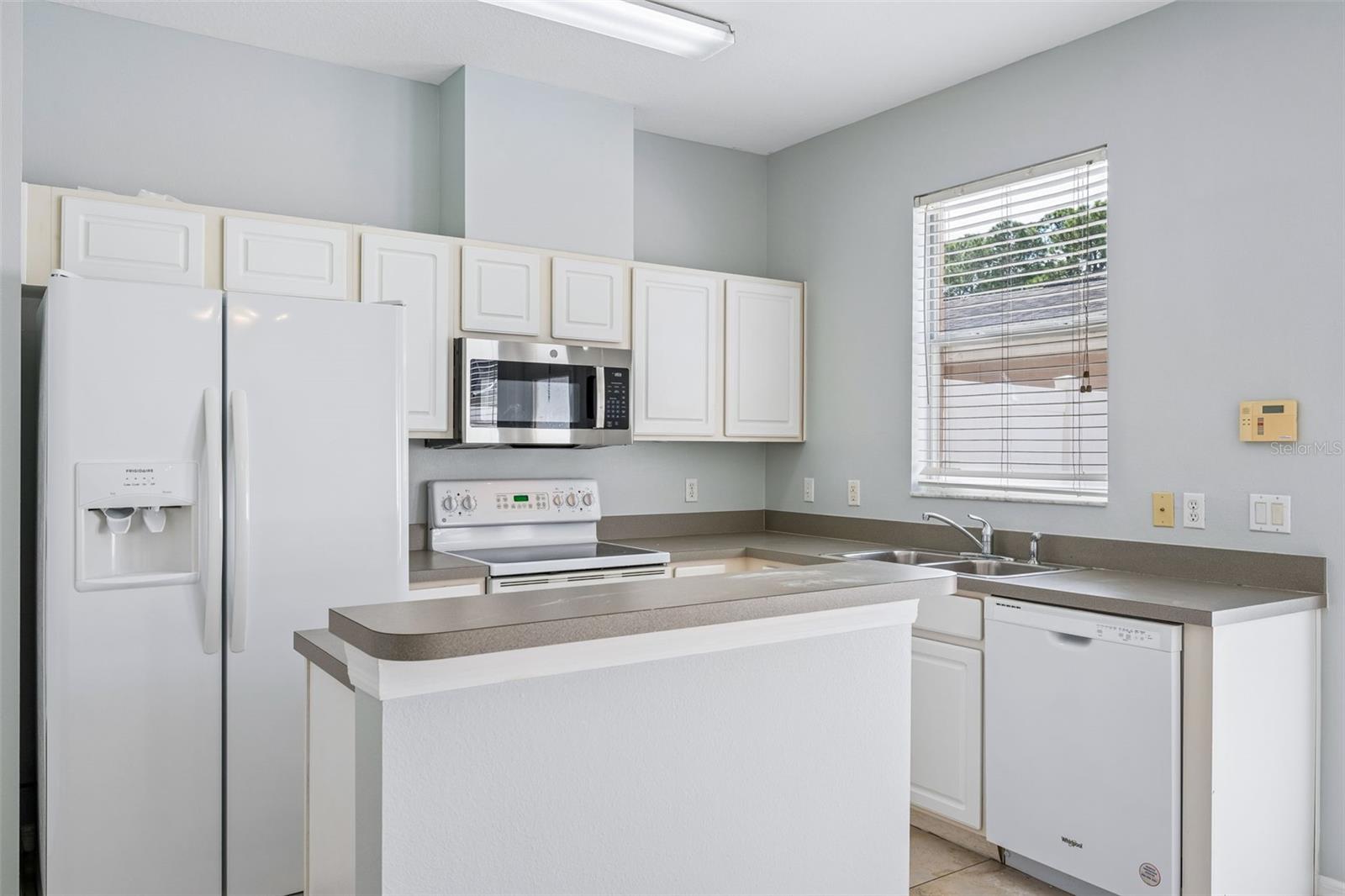 12740 Langstaff Dr Property Photo 14