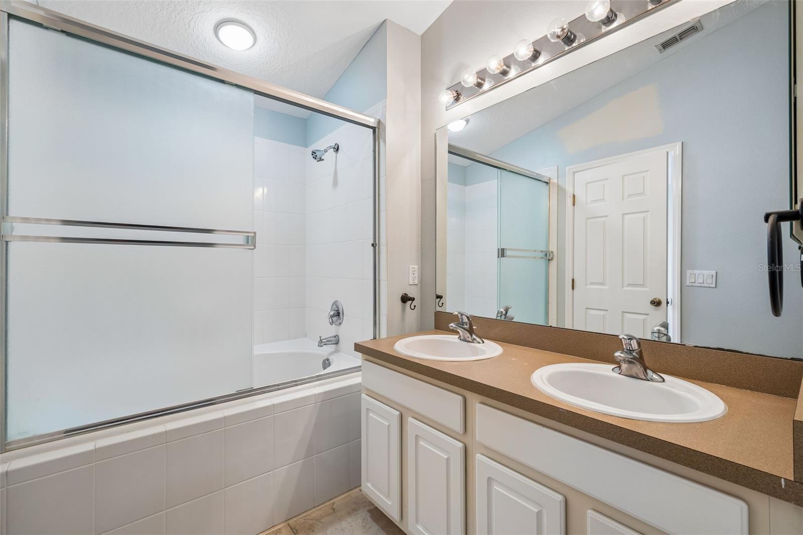 12740 Langstaff Dr Property Photo 31