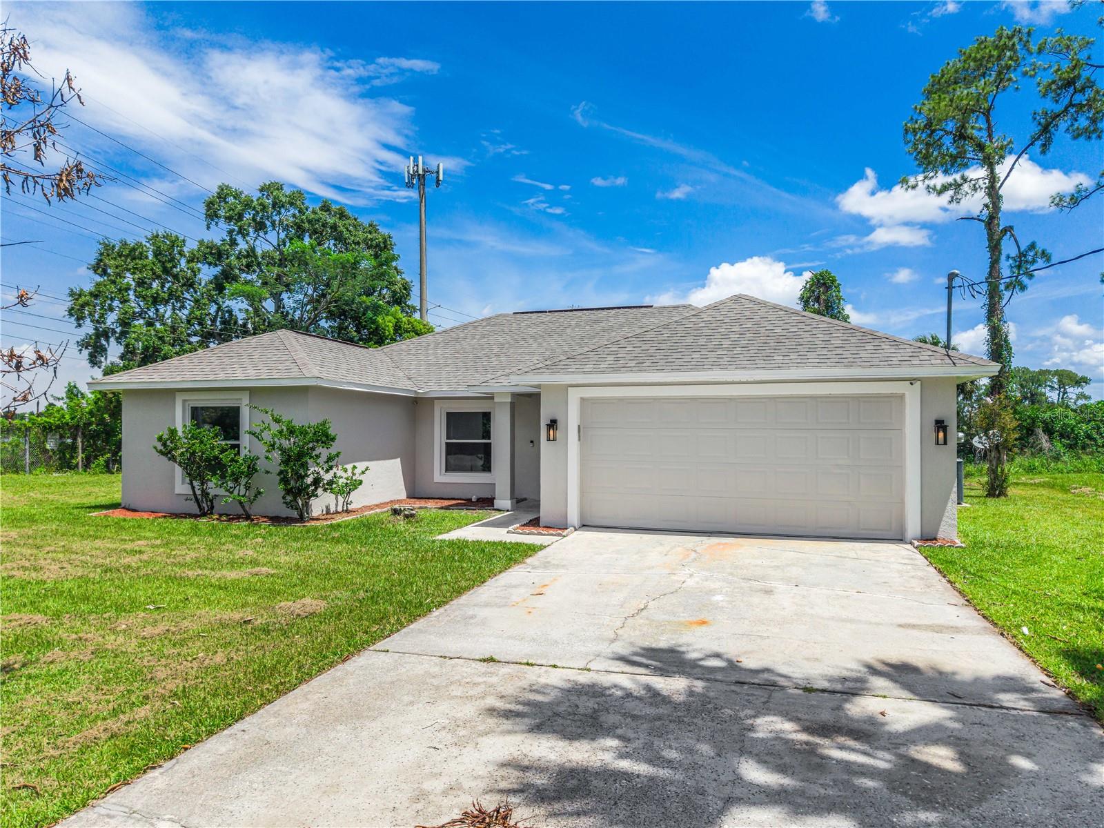 201 RONNIE CIR