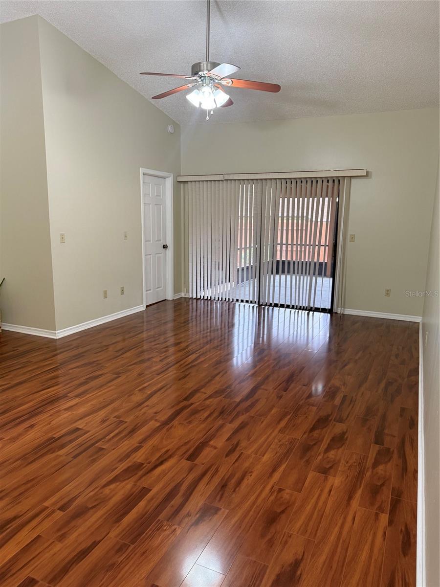 204 Tern Ln Property Photo 10