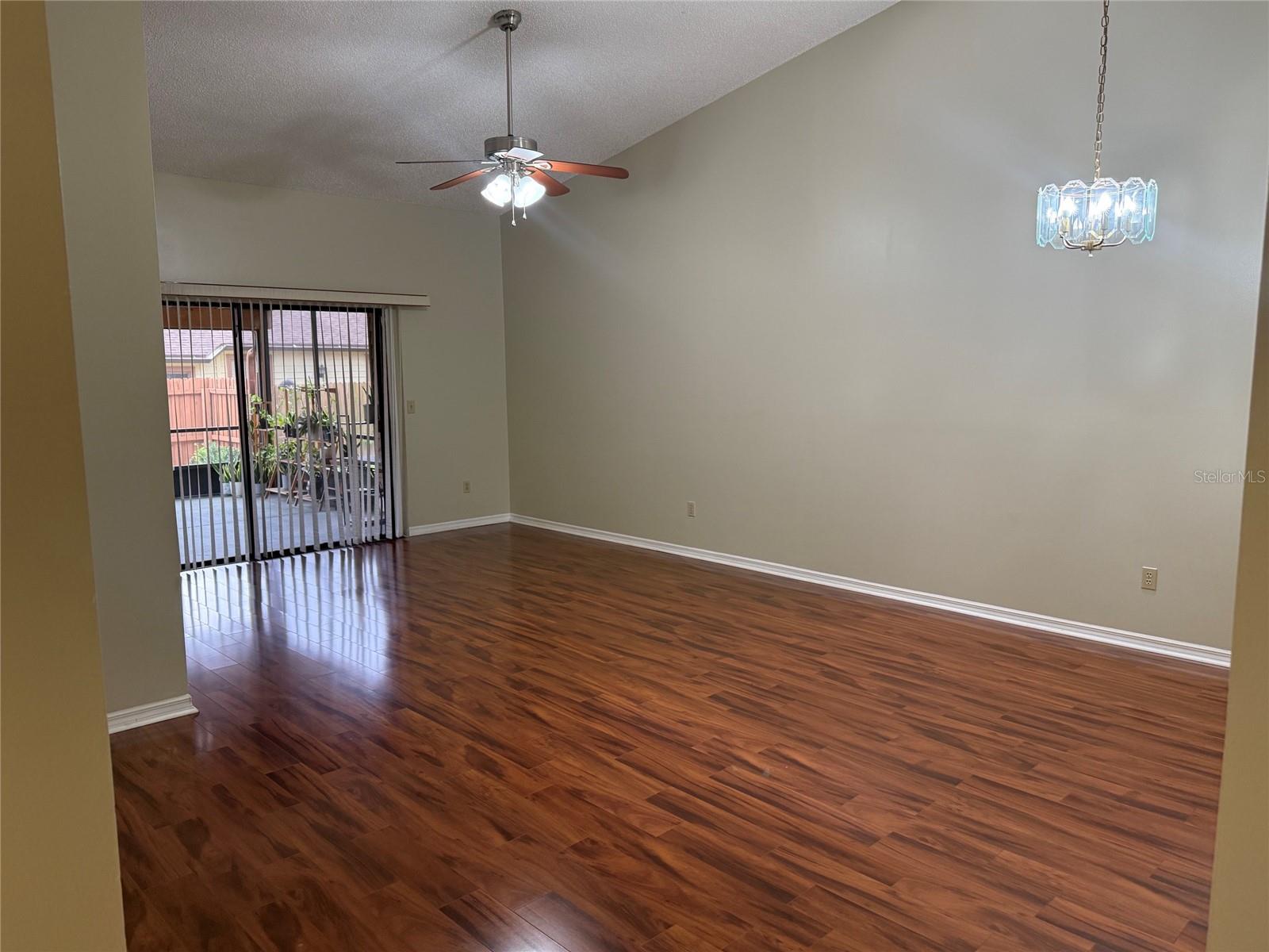 204 Tern Ln Property Photo 13
