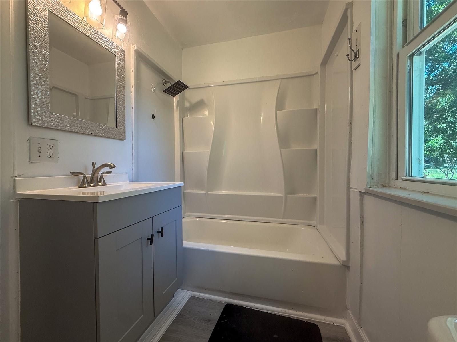 1002 Tilden Ave Property Photo 25