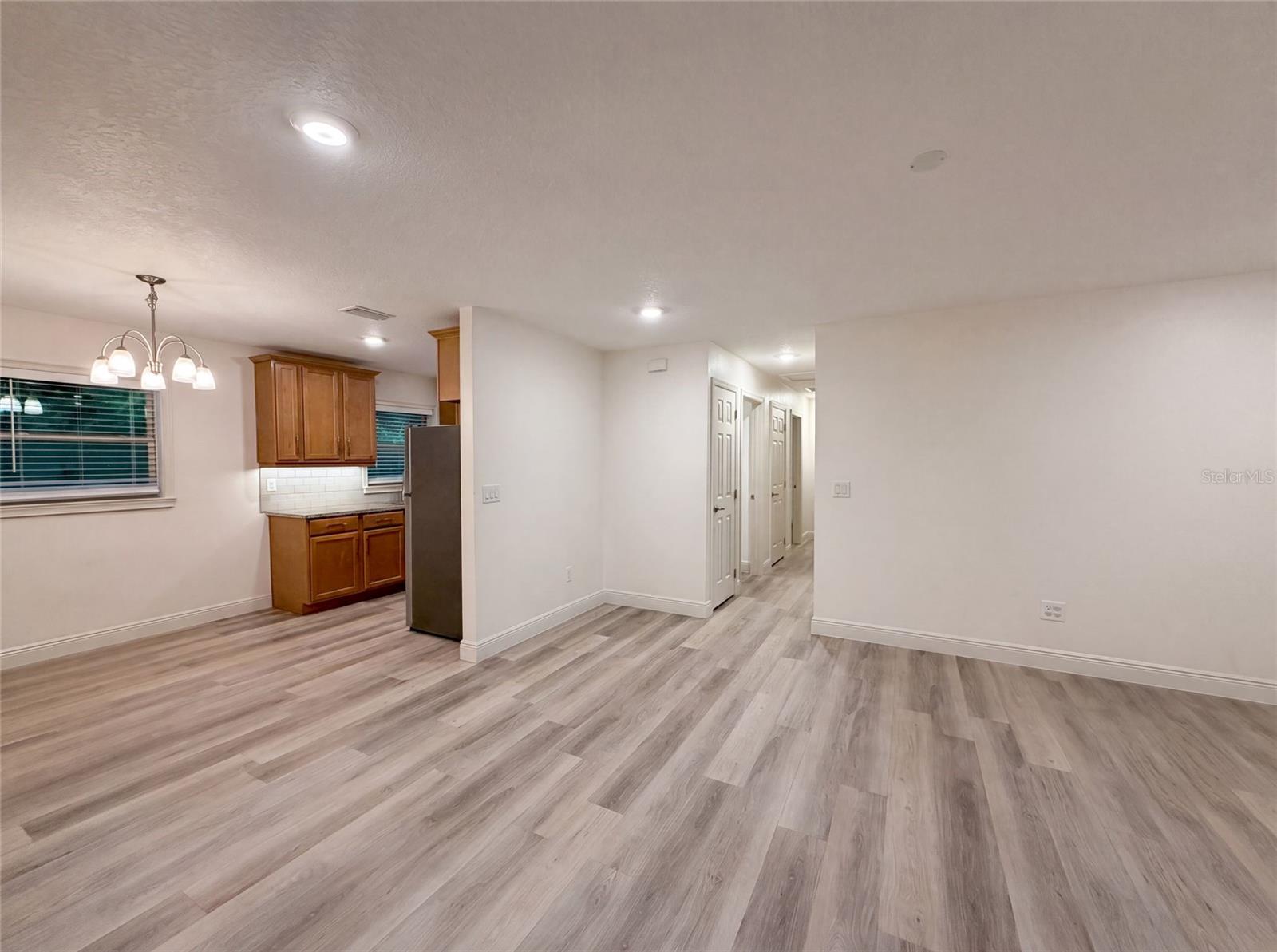 3444 Valeview Dr Property Photo 8