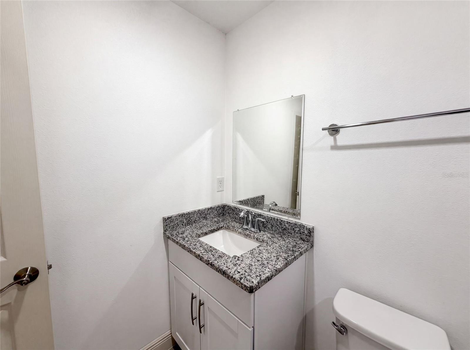 3444 Valeview Dr Property Photo 13