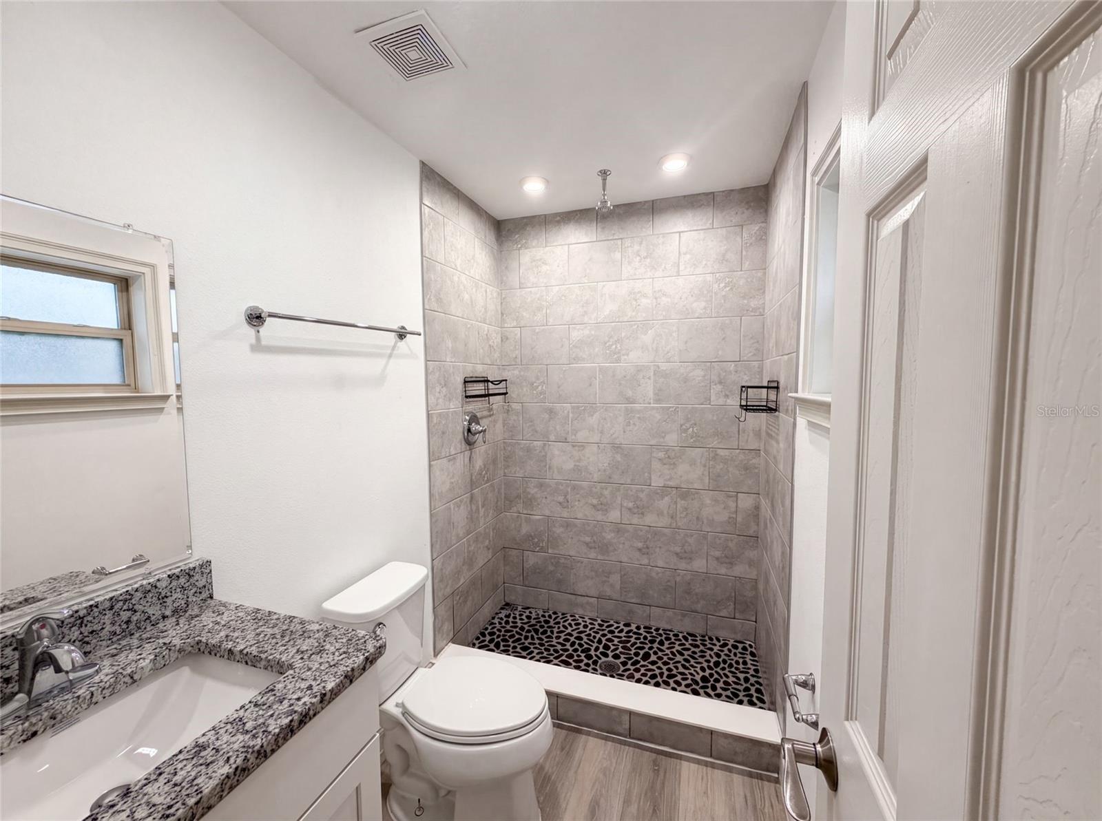 3444 Valeview Dr Property Photo 19