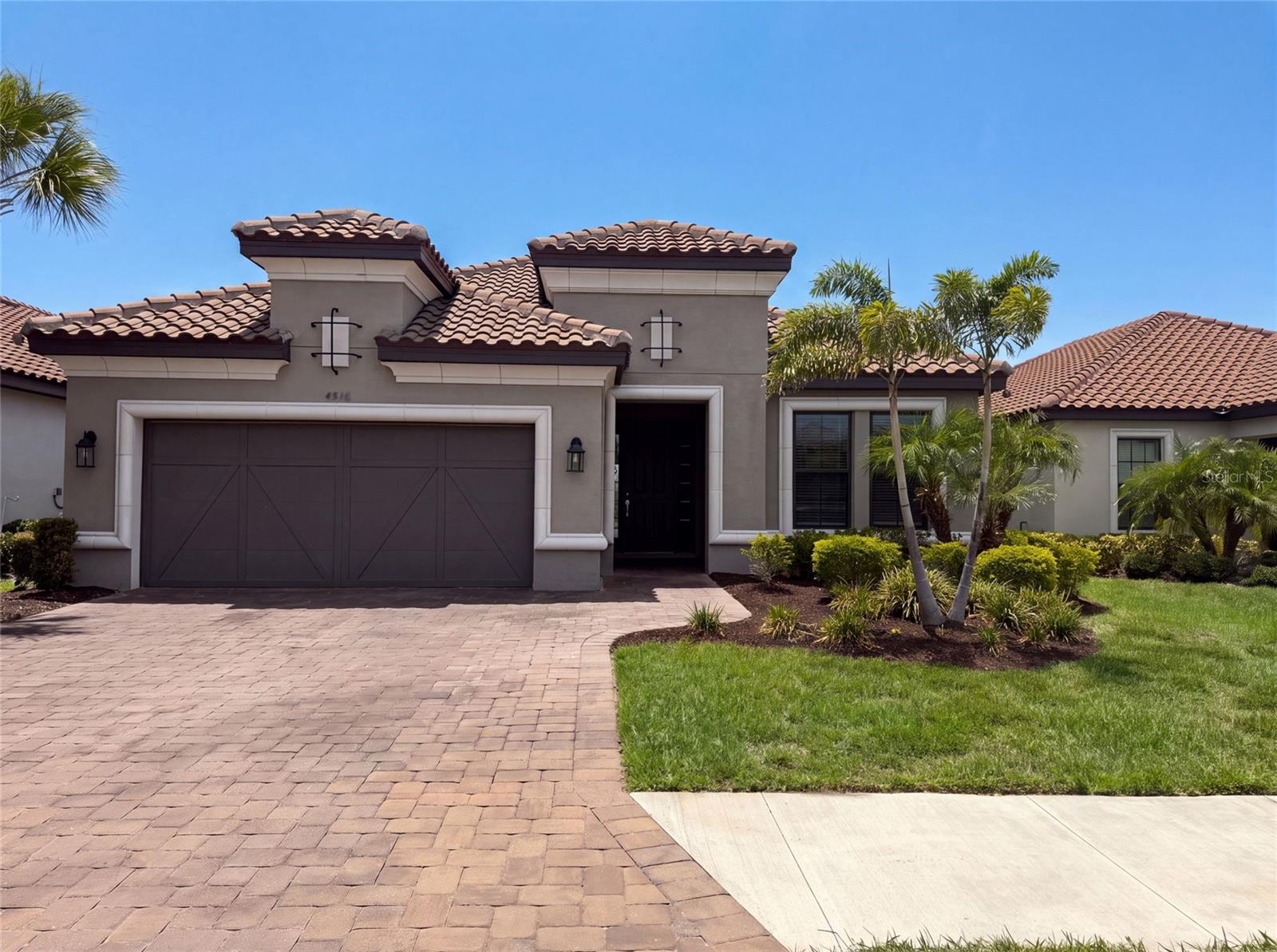 4516 Crestpoint Way Property Photo 1