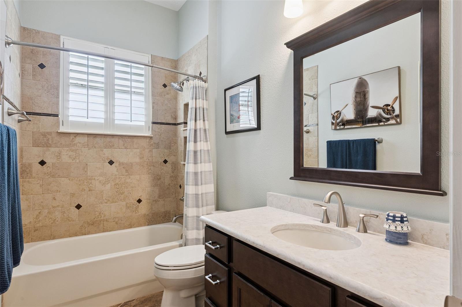 3739 Winding Lake Cir Property Photo 17