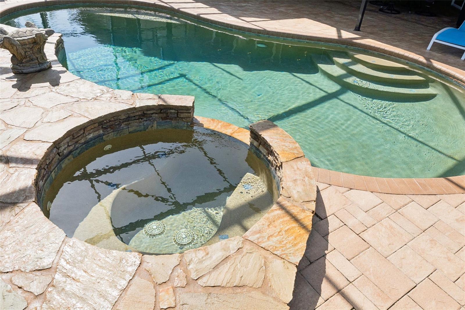 3739 Winding Lake Cir Property Photo 24