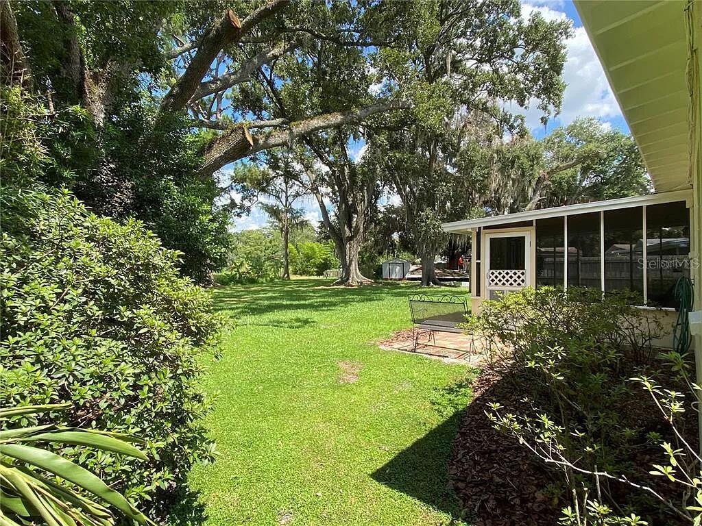 1025 Lake Jessamine Dr Property Photo 8