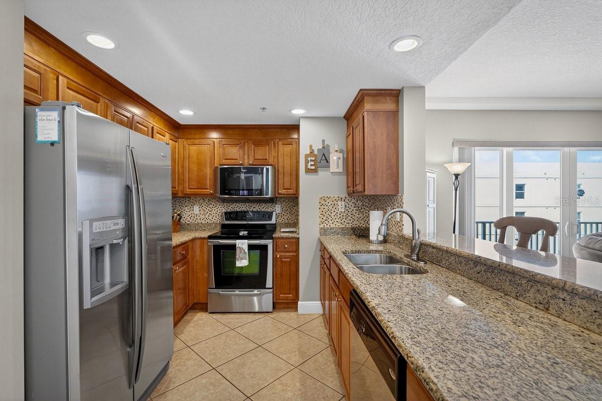 3799 S Atlantic Ave #601 Property Photo 18