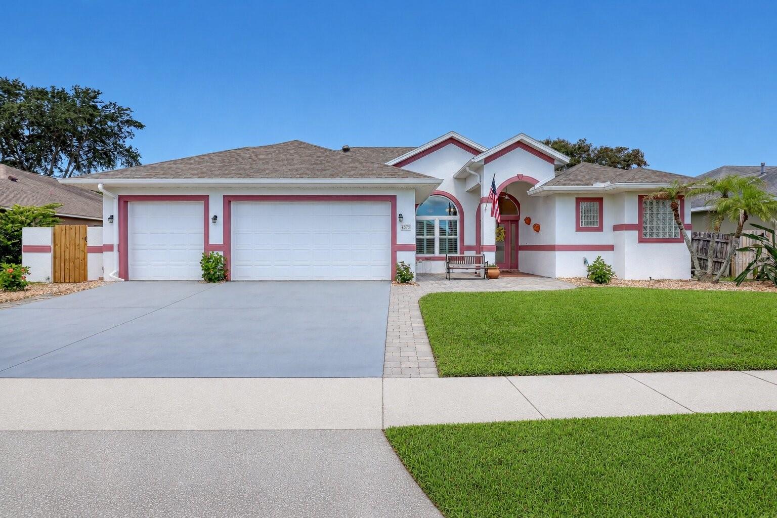 4373 Fletcher Ln Property Photo 1