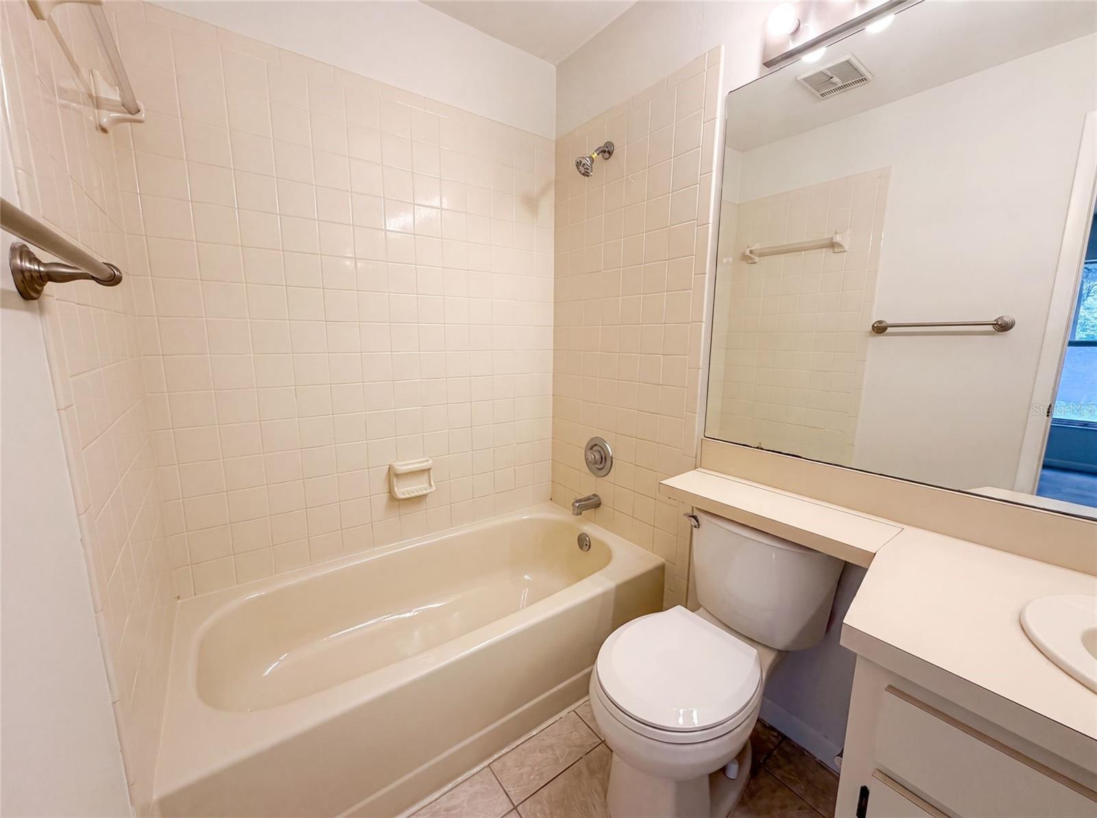 8613 Cottonway Ln Property Photo 12