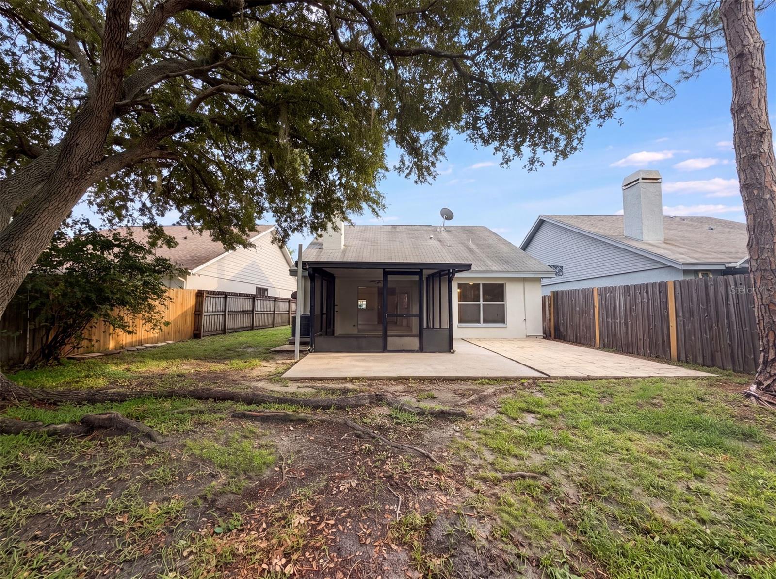 8613 Cottonway Ln Property Photo 17