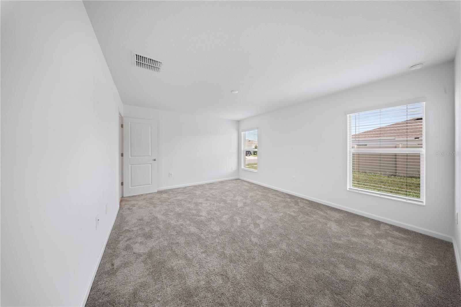 501 Sea Turtle Ln Property Photo 10