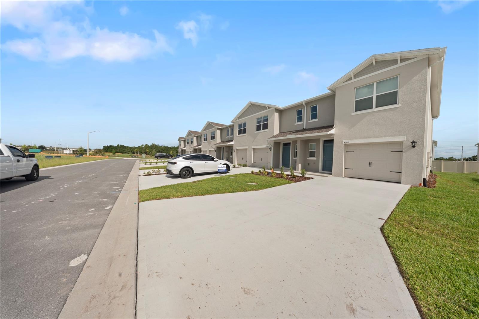 4302 Butterscotch Cir Property Photo 16