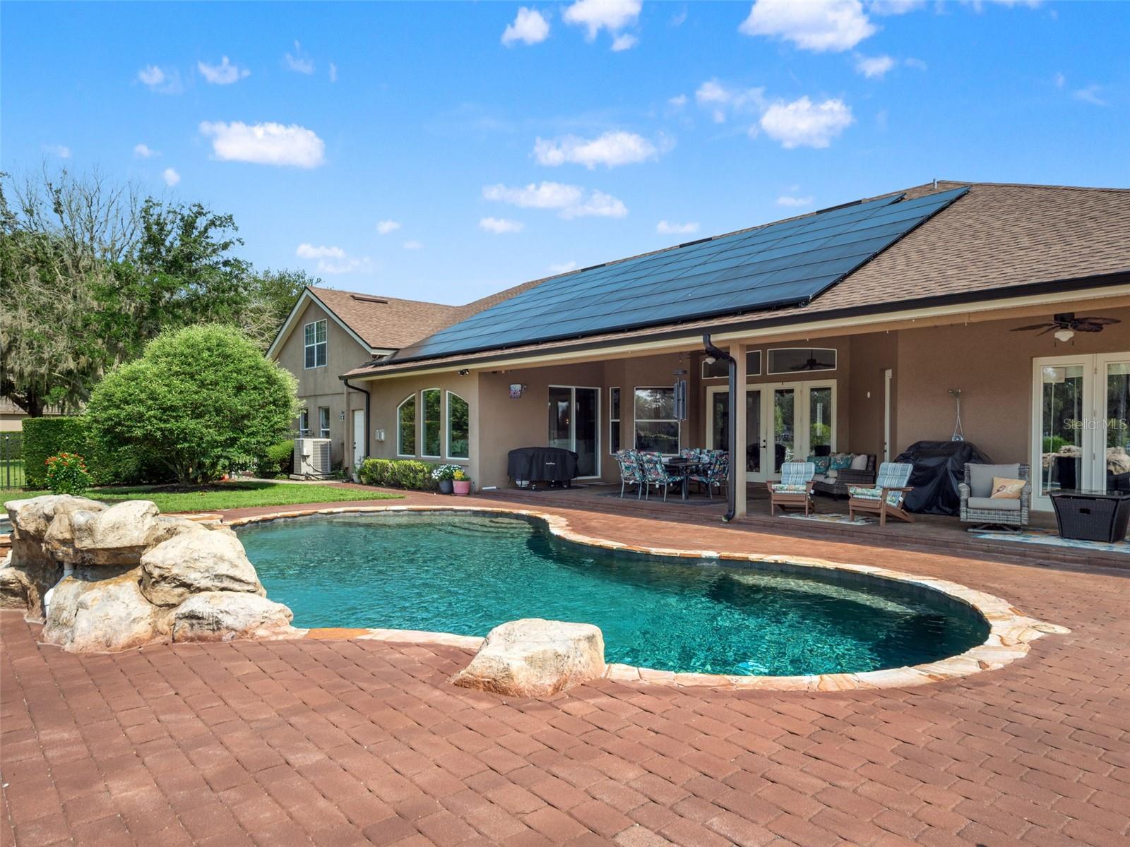 351 Kentucky Blue Cir Property Photo 15